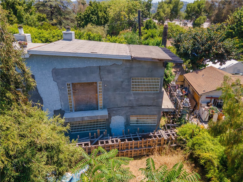 Property photo 35
