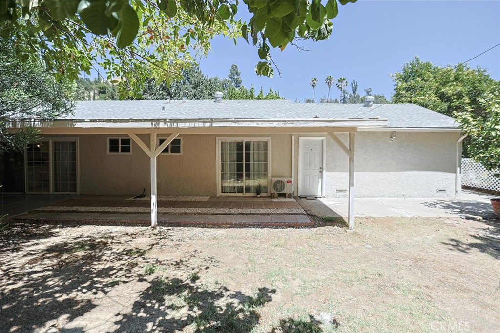 Property photo 28