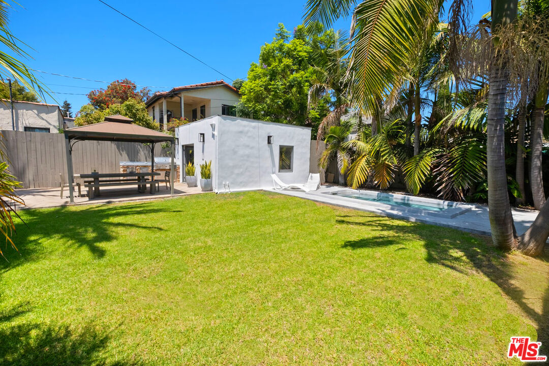 Property photo 40