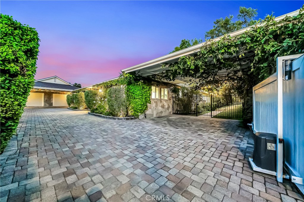 Property photo 49