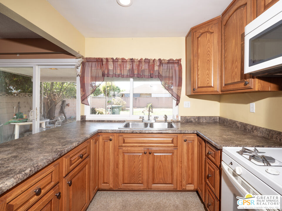 Property photo 13