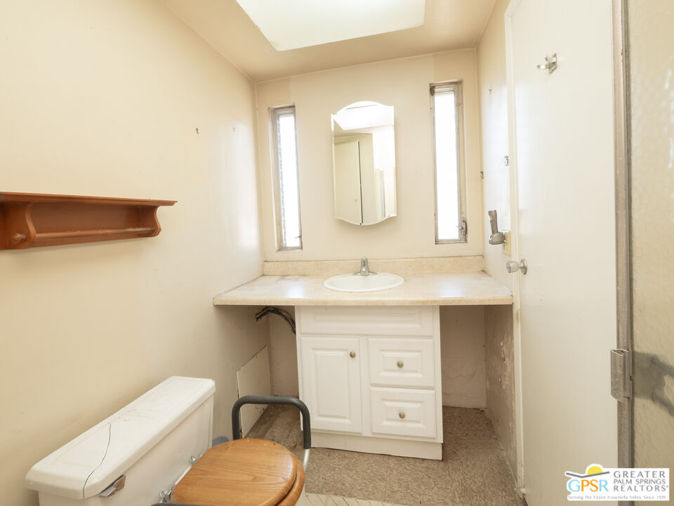 Property photo 31
