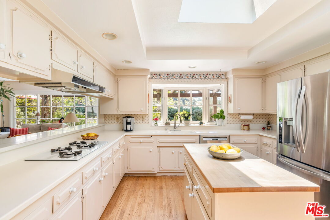 Property photo 23
