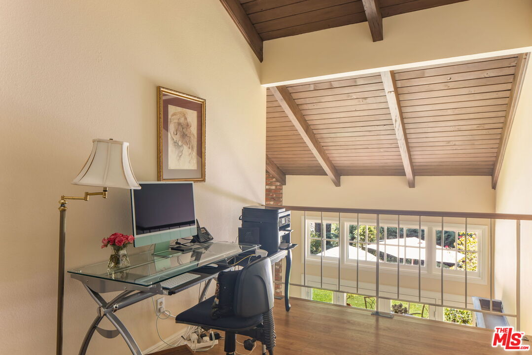 Property photo 33