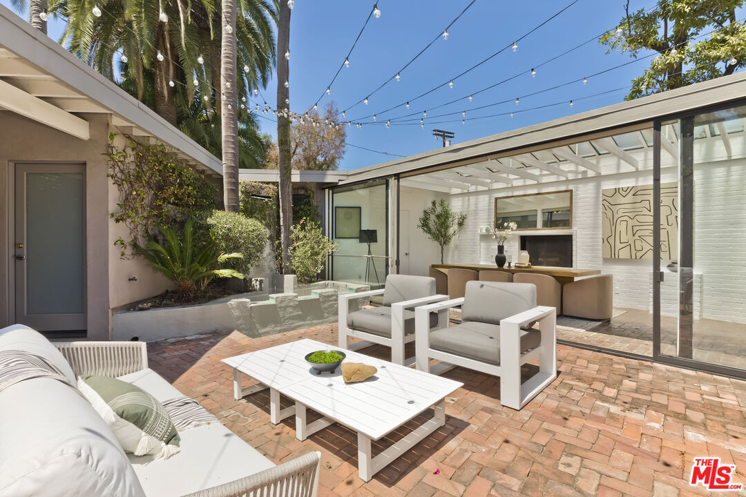 Property photo 28