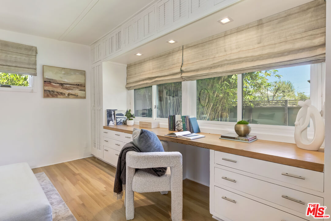 Property photo 43