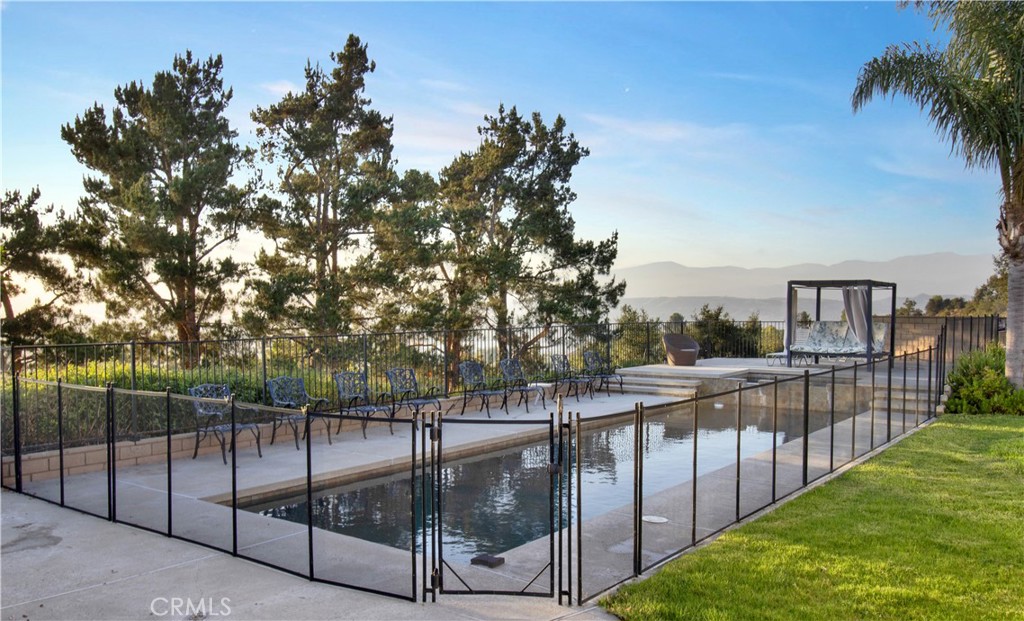 Property photo 44