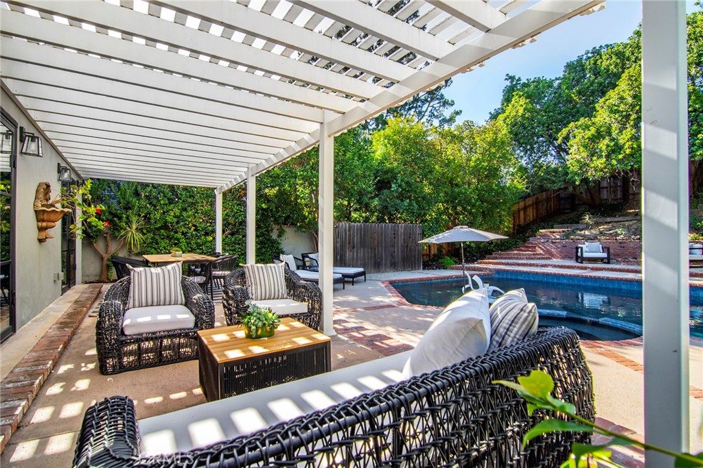 Property photo 44