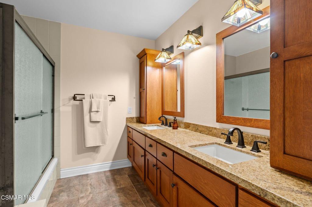 Property photo 42