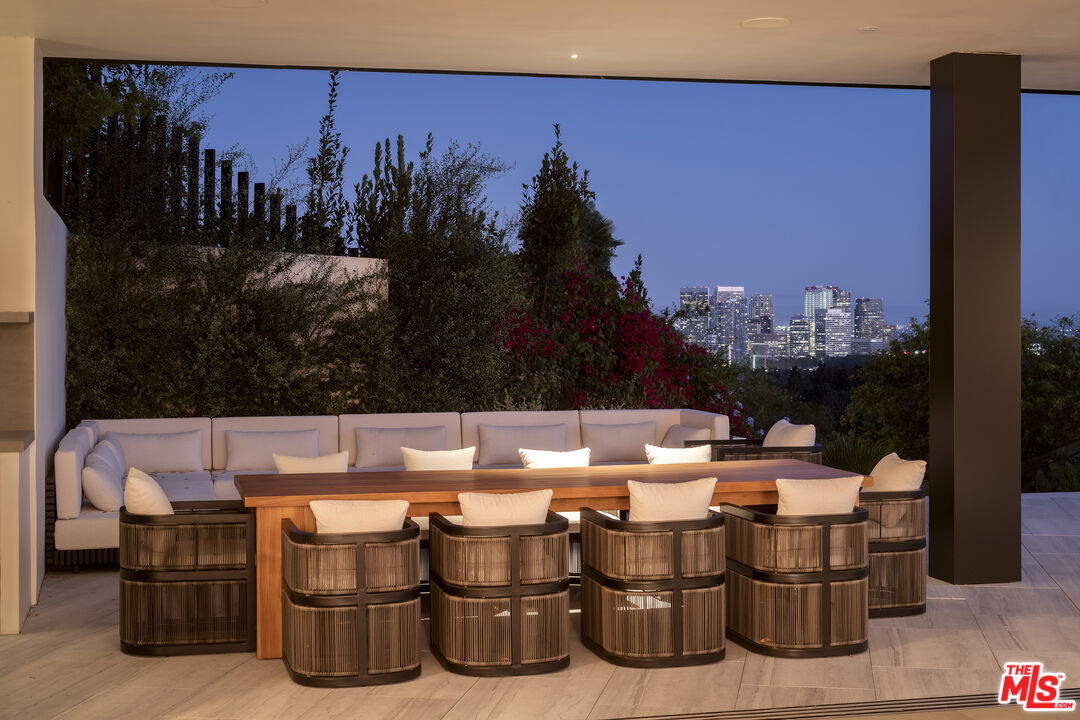 Property photo 42