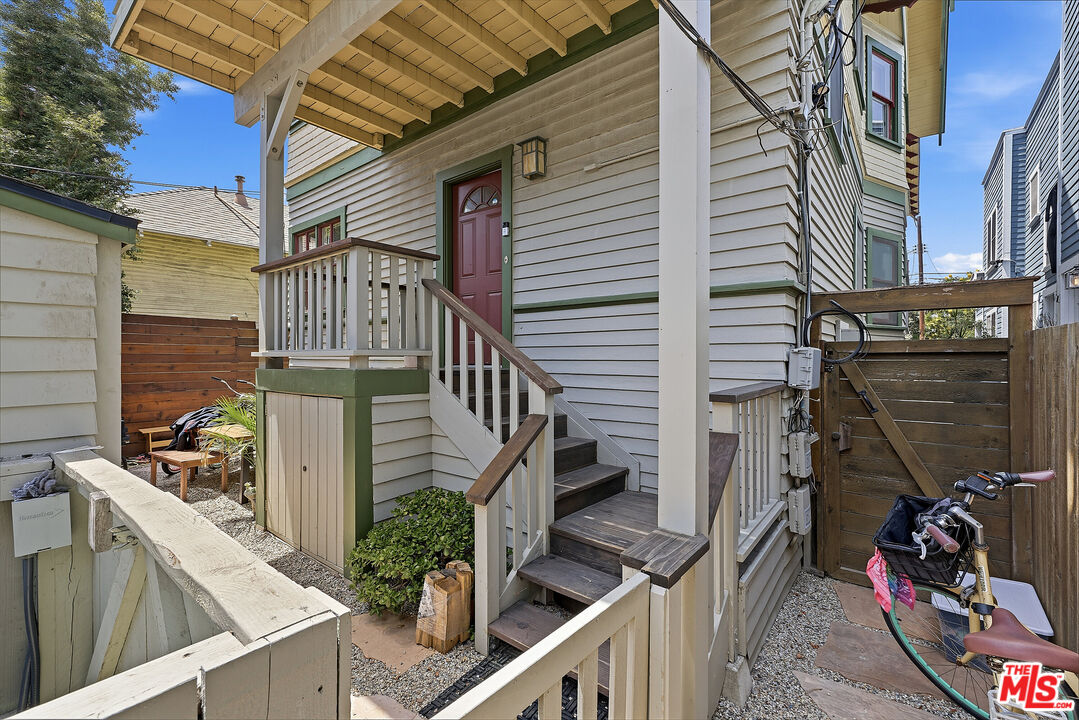 Property photo 33