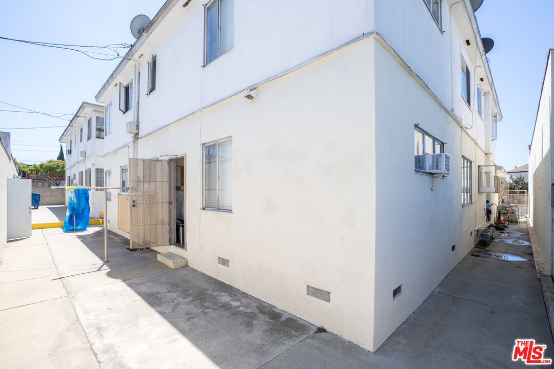 Property photo 25