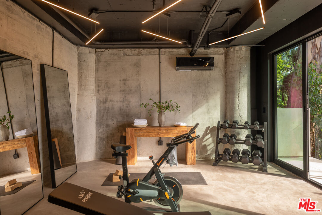 Property photo 50