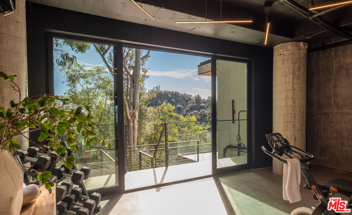Property photo 51
