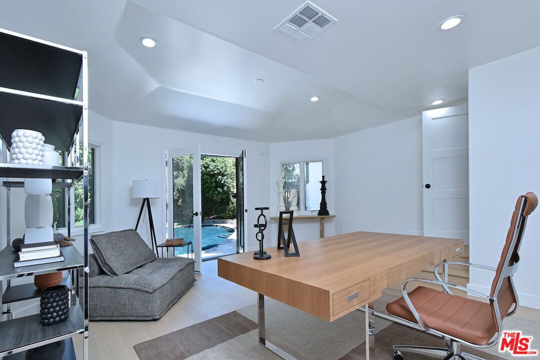 Property photo 50