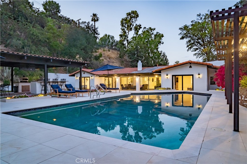 Property photo 42