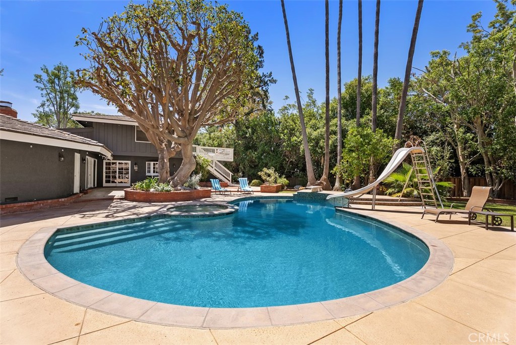 Property photo 35