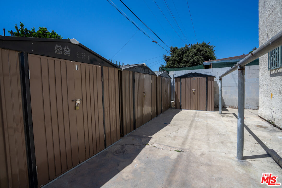 Property photo 25
