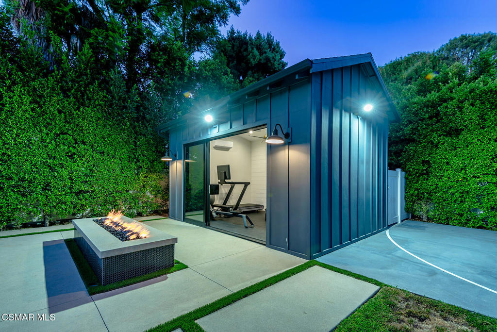 Property photo 32