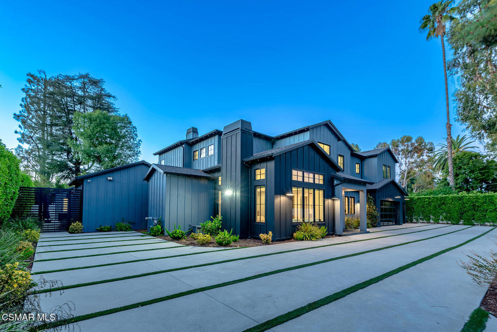 Property photo 8
