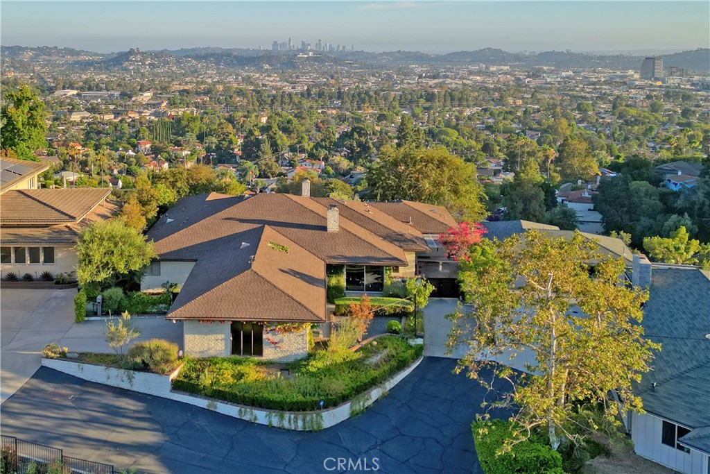 Property photo 46