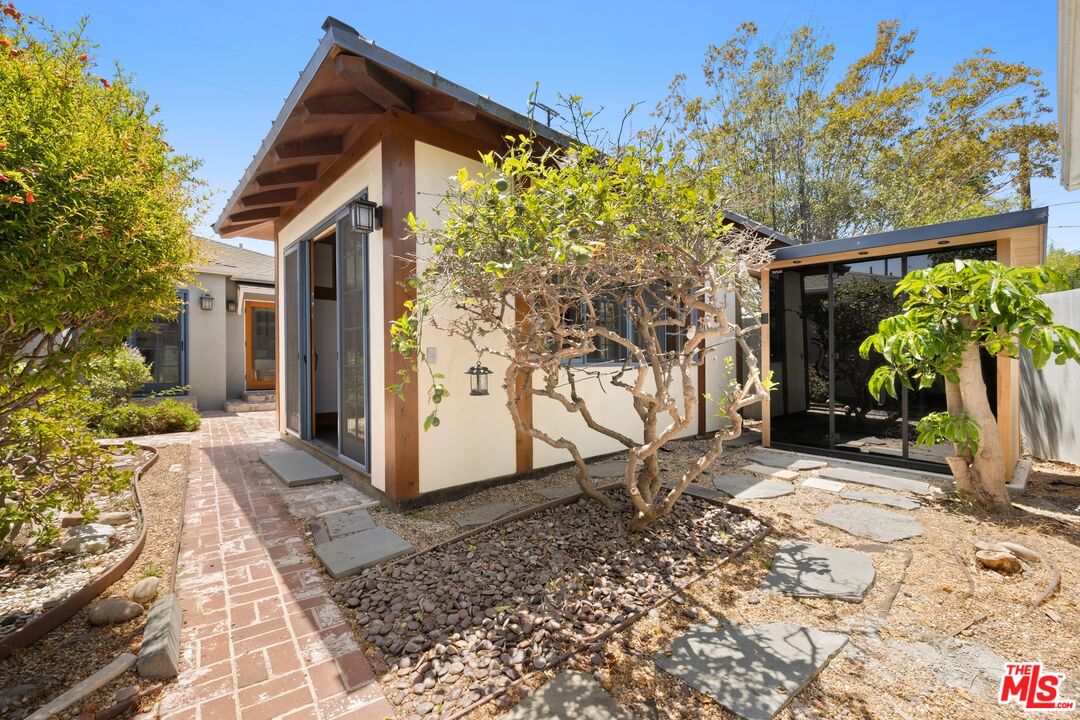 Property photo 24