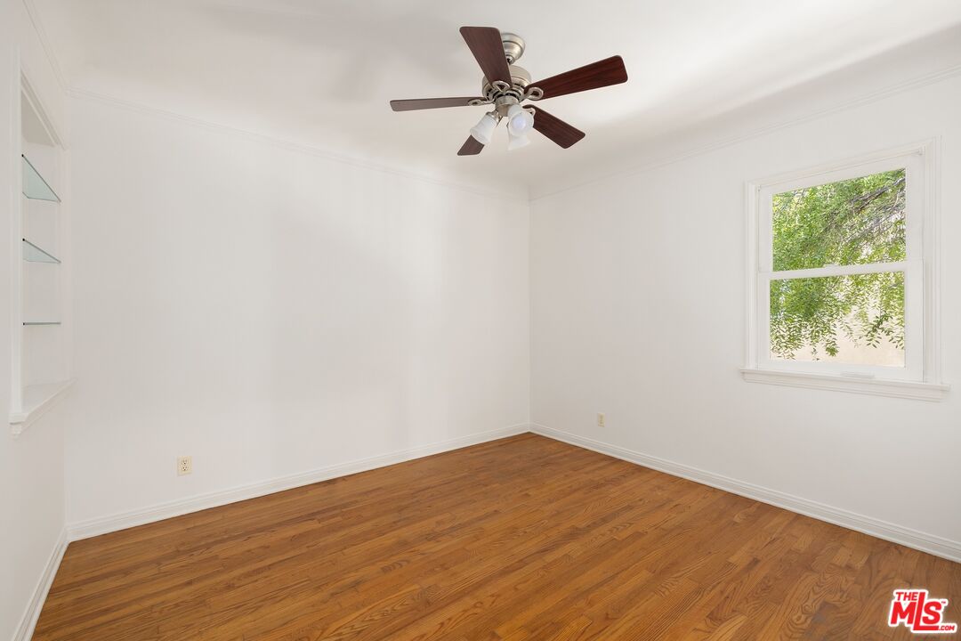 Property photo 44
