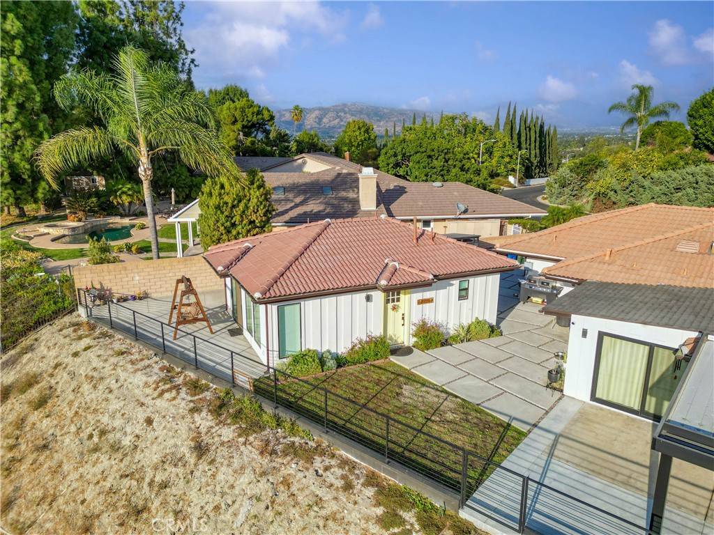 Property photo 37
