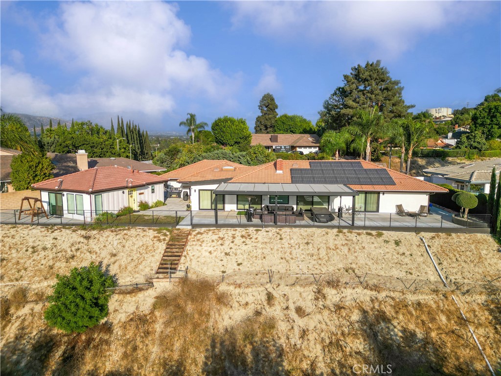 Property photo 38