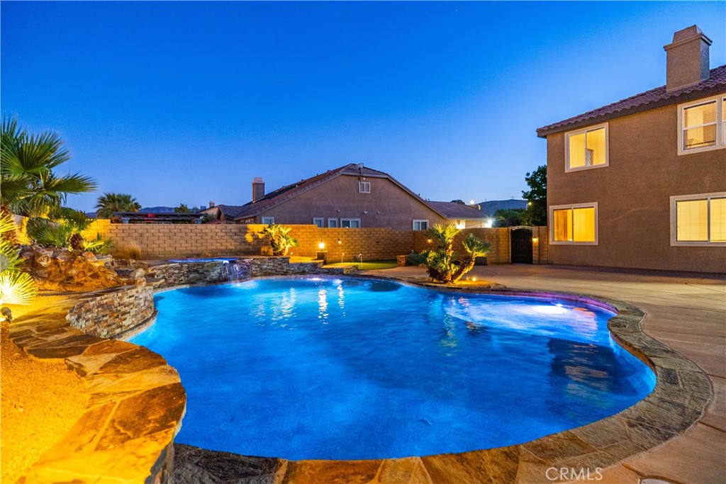 Property photo 11