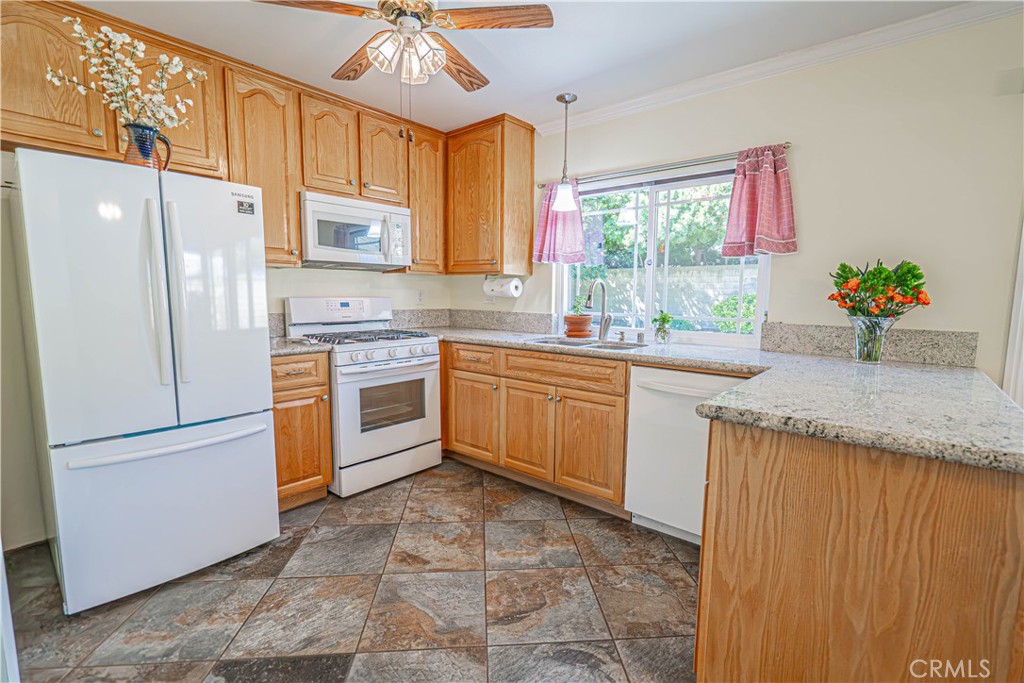 Property photo 43