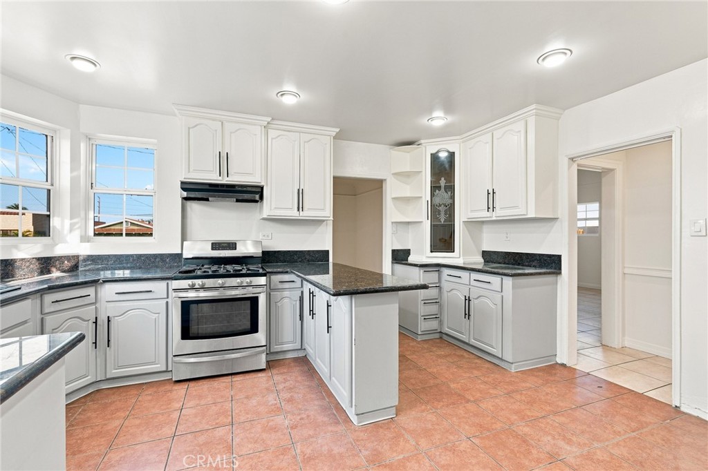 Property photo 34