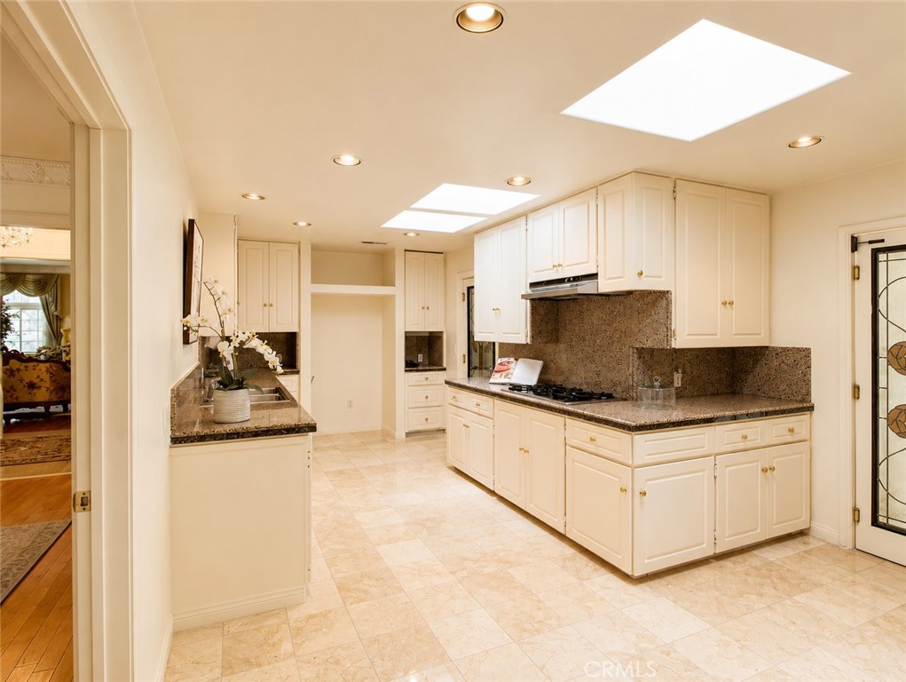 Property photo 40