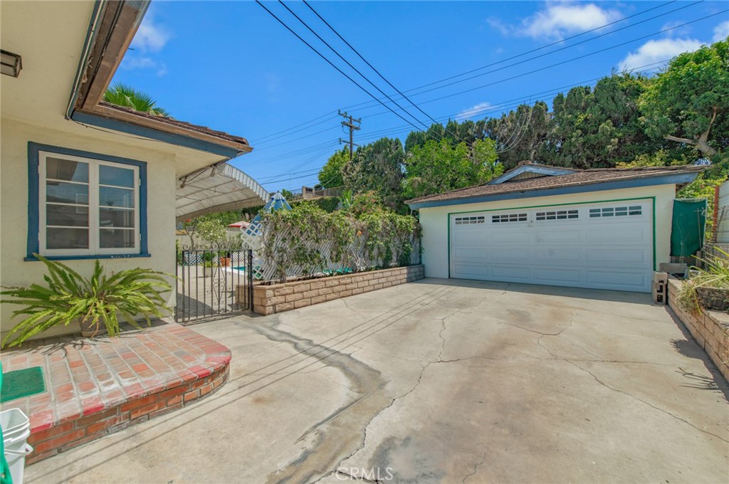 Property photo 30