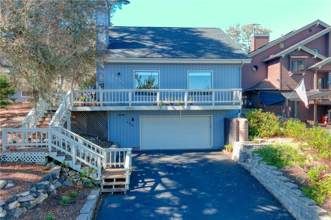 1755 Cardiff Dr