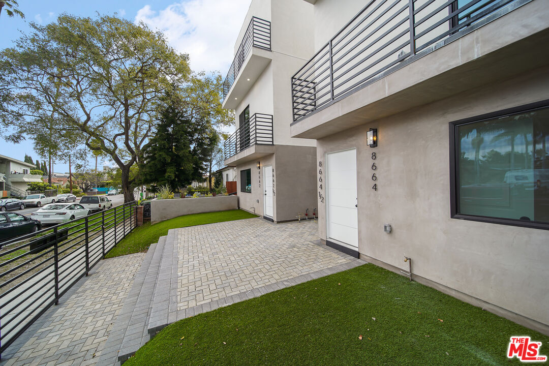 Property photo 28