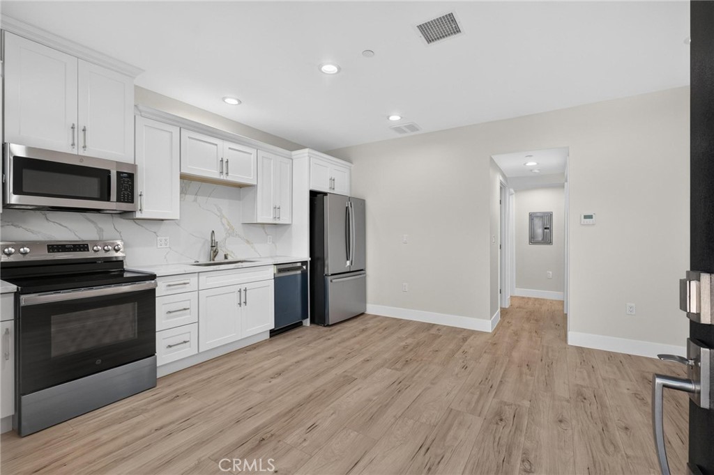 Property photo 50