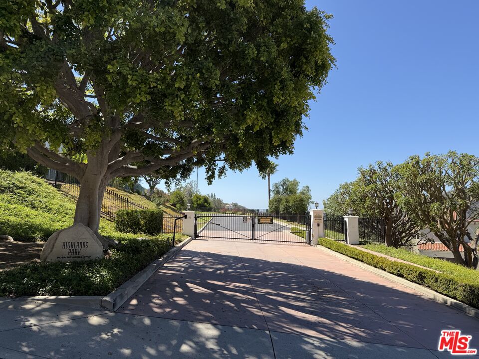 Property photo 43