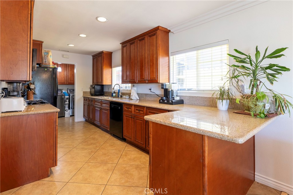 Property photo 24