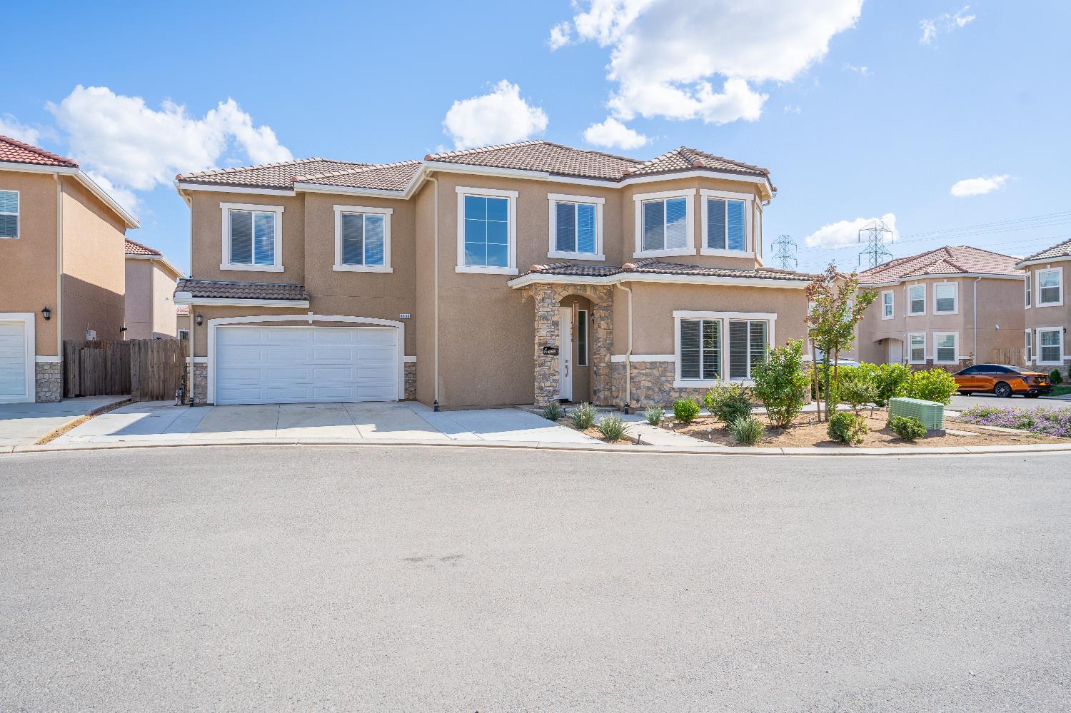 4430 W Langden Dr