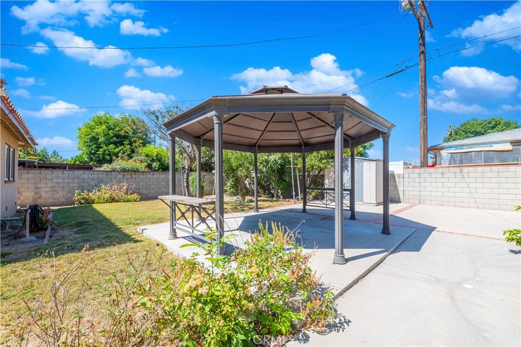 Property photo 46