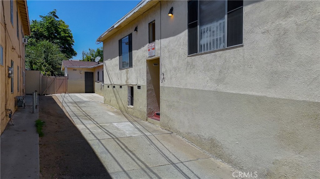 Property photo 35