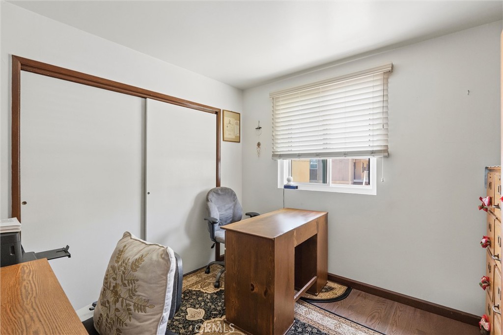 Property photo 28