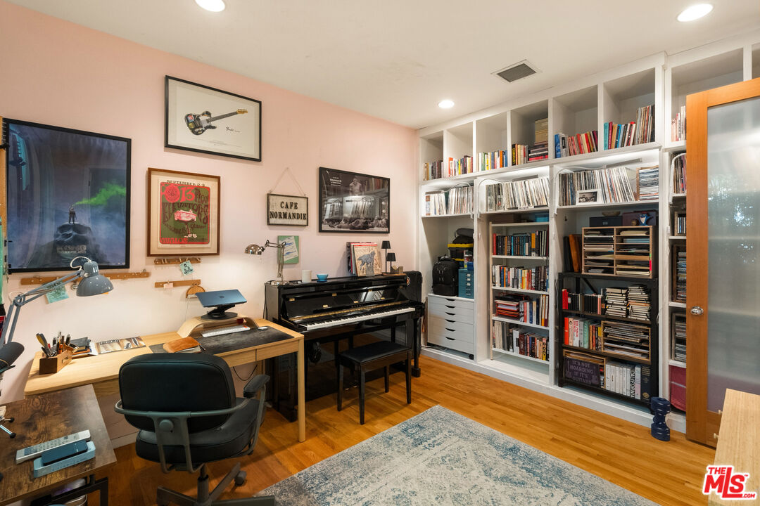 Property photo 29