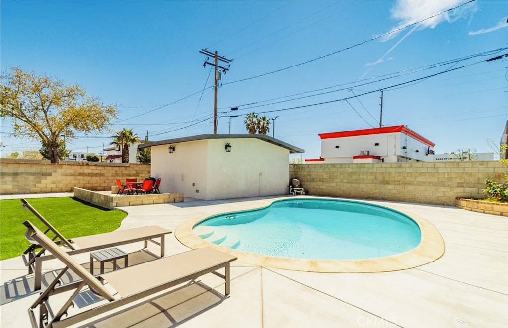 Property photo 32