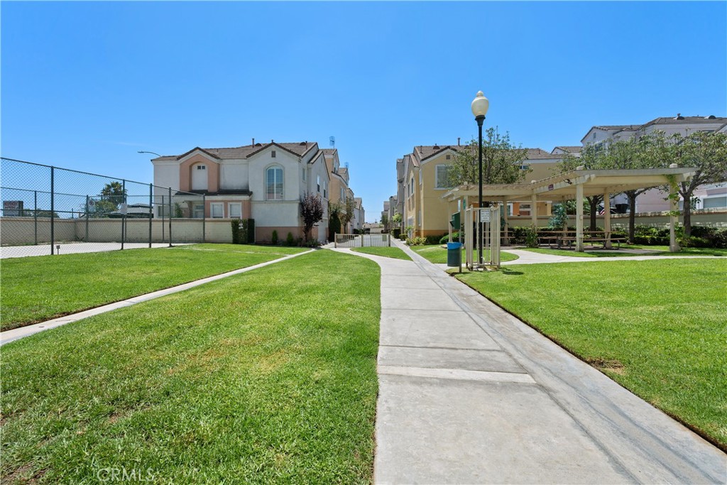 Property photo 32