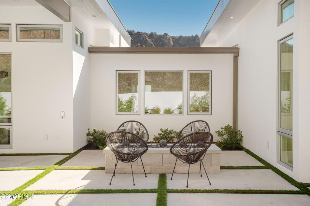 Property photo 44