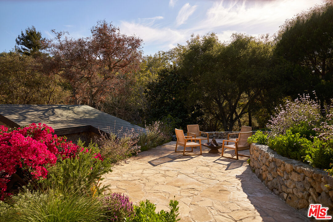 Property photo 43
