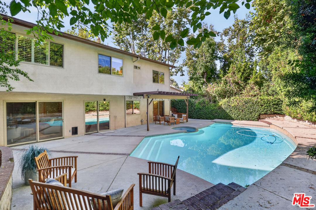 Property photo 41