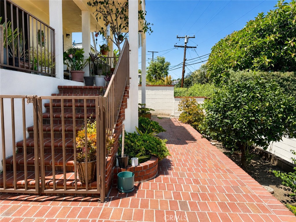 Property photo 38